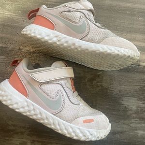 Toddler Girl Nikes Size 9